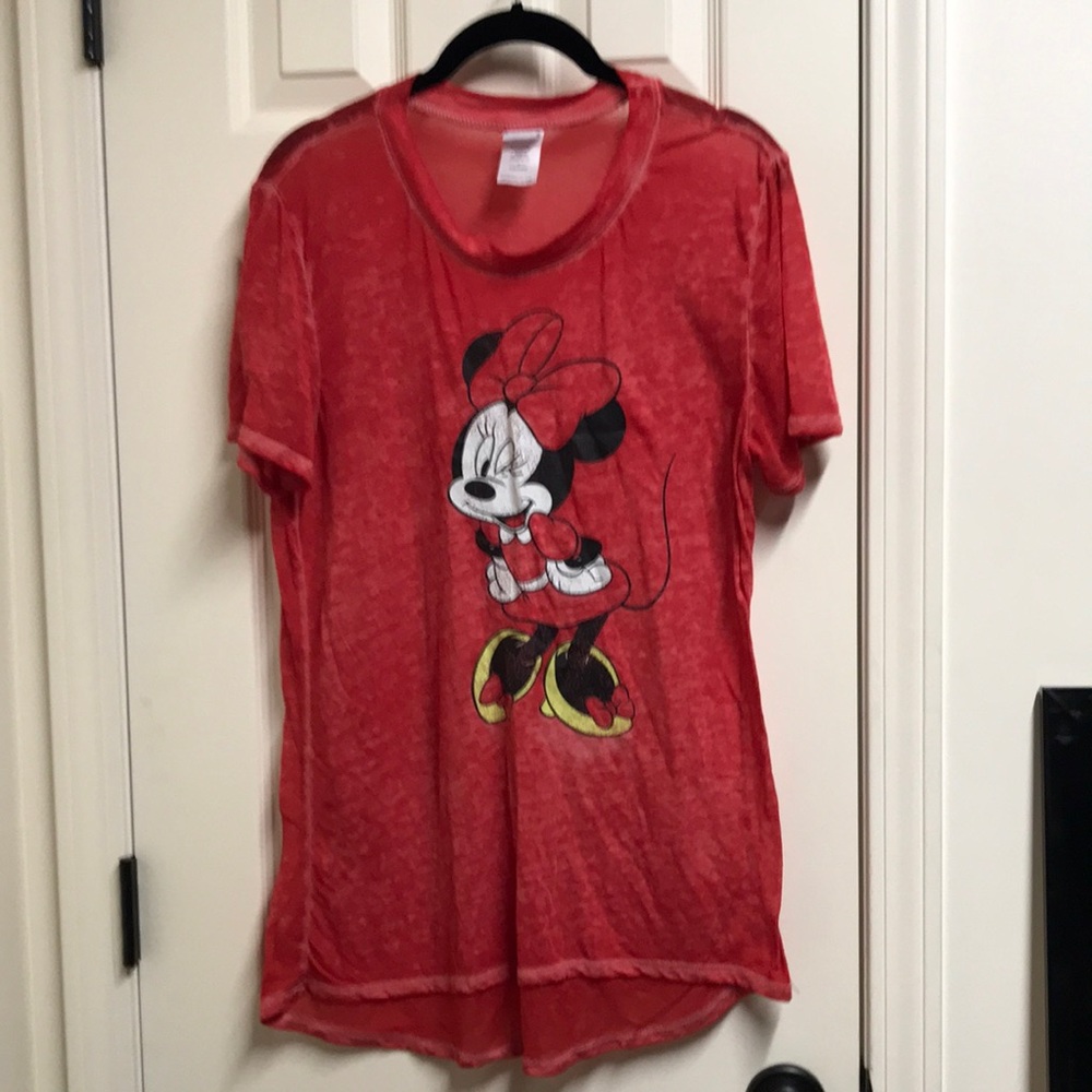 Disney Minnie Mouse tshirt, size Large